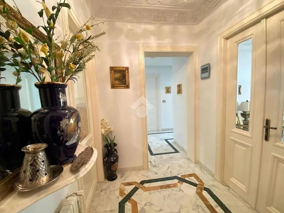 Luxury Appartement : S+1 Apart&Parking Ennasr2 Ariana